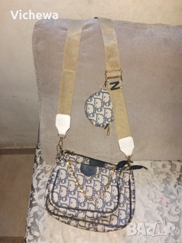 Дамска чанта през рамо, снимка 2 - Чанти - 52809269