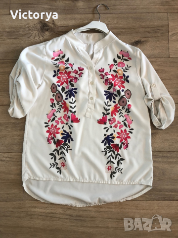 Дамска риза