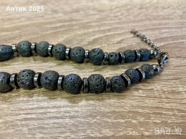 Огърлица от естествен вулканичен камък (лава стоун), ръчна изработка, снимка 3 - Колиета, медальони, синджири - 53424891