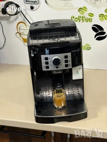 Кафемашина кафе автомат delonghi magnifica S с гаранция, снимка 4 - Кафемашини - 55935330