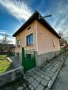 Къща в гр.Априлци, снимка 2