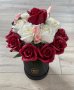 Аранжирани сапунени рози в кутии 8 март-подарък-цветя 