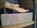 Около 200 броя нови дамски обувки , снимка 1 - Дамски ежедневни обувки - 41459260
