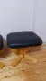 Табуретка за крака в добро запазено състояние, снимка 2