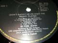ПОРЪЧАНА-ELTON JOHN MADE IN ENGLAND ПЛОЧА И АЛБУМ СНИМКИ 1703221717, снимка 11