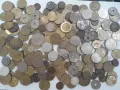 200 броя смесен лот монети.  НЯМА ЕВРОЦЕНТОВЕ!, снимка 1