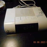 Grundig KSC 30-2 White - radio clock alarm, снимка 3 - Други - 40981632