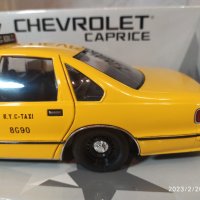 1:18 Chevrolet Caprice NY TAXI - UT MODELS, снимка 9 - Колекции - 39743767