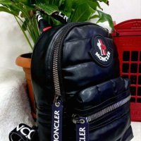 Дамска раница Moncler , снимка 1 - Раници - 40259893