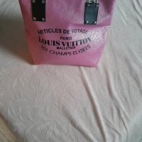 Дамска чанта  на Louis Vuitton, снимка 2 - Чанти - 38601816