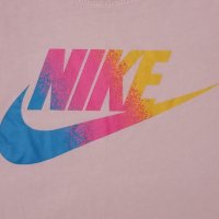 Nike Sportswear Logo Cropped Tee оригинална тениска ръст 137-146см, снимка 4 - Детски тениски и потници - 41803566