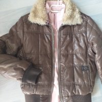 Късо яке и жилетка, снимка 1 - Детски якета и елеци - 35810041