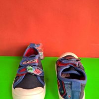 Английски детски кецки-PJ MASKS, снимка 3 - Детски обувки - 41543847