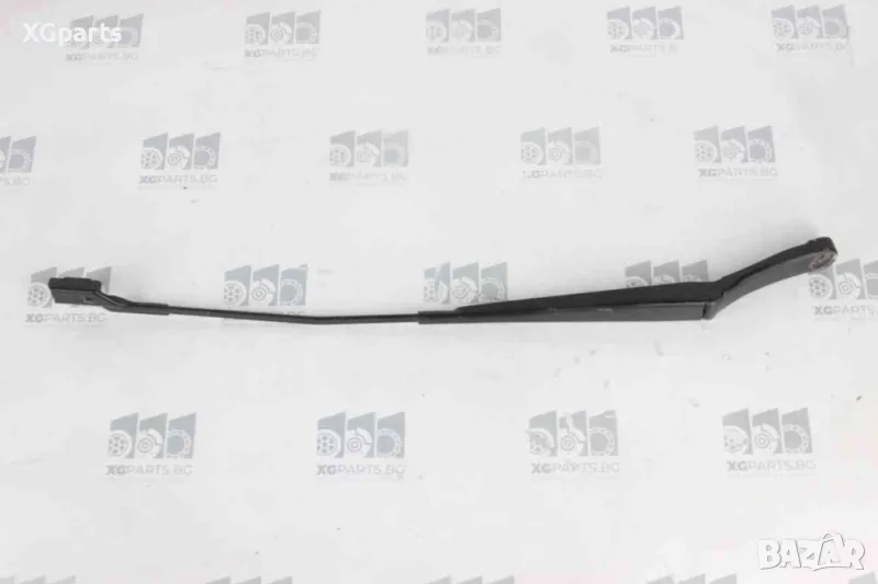  Дясно рамо чистачка за Volkswagen Passat B6 (2005-2010), снимка 1