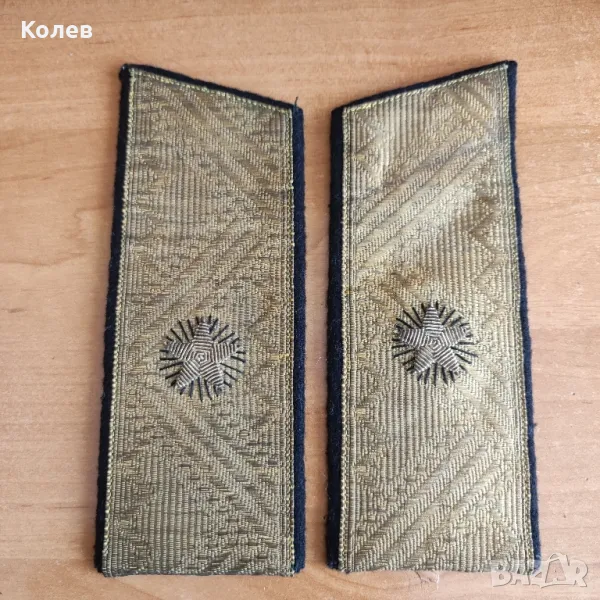 Парадни пагони на контраадмирал -социалистически, снимка 1