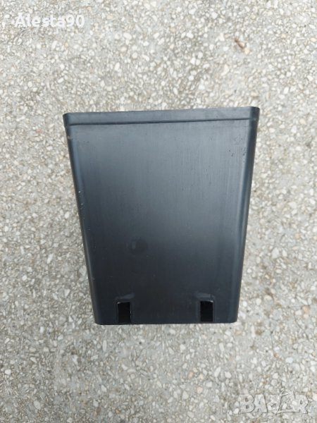 Работни саксии 12/13, снимка 1