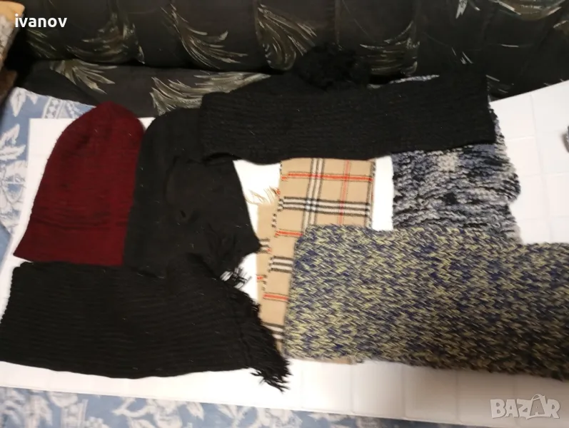 Шапки шалове различни видове , снимка 1