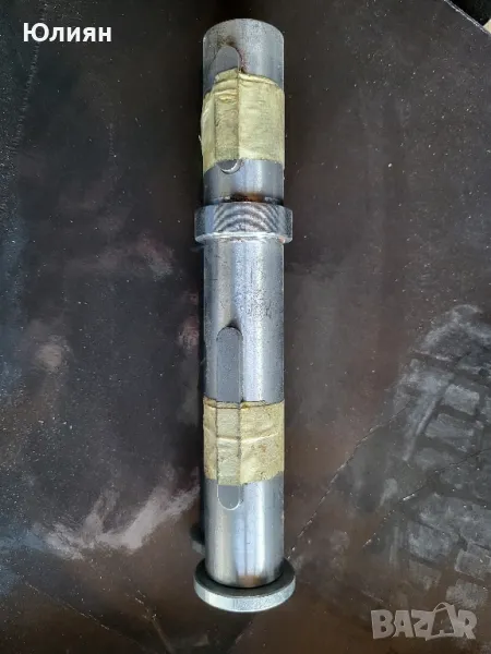 Изходящ вал за редуктор 28 мм, снимка 1