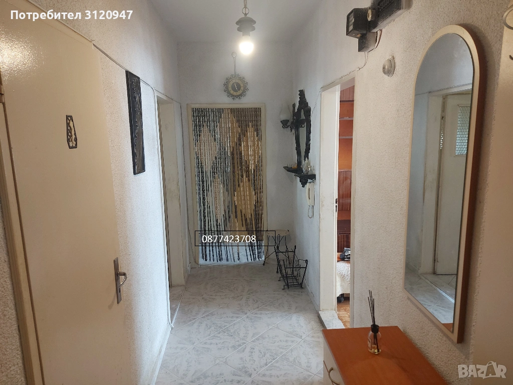 Собственик продава БЕЗ ПОСРЕДНИК тристаен апартамент в квартал. В.Левски  , снимка 1