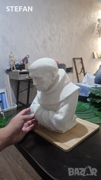 монах бетонна Фигура бюст, снимка 1