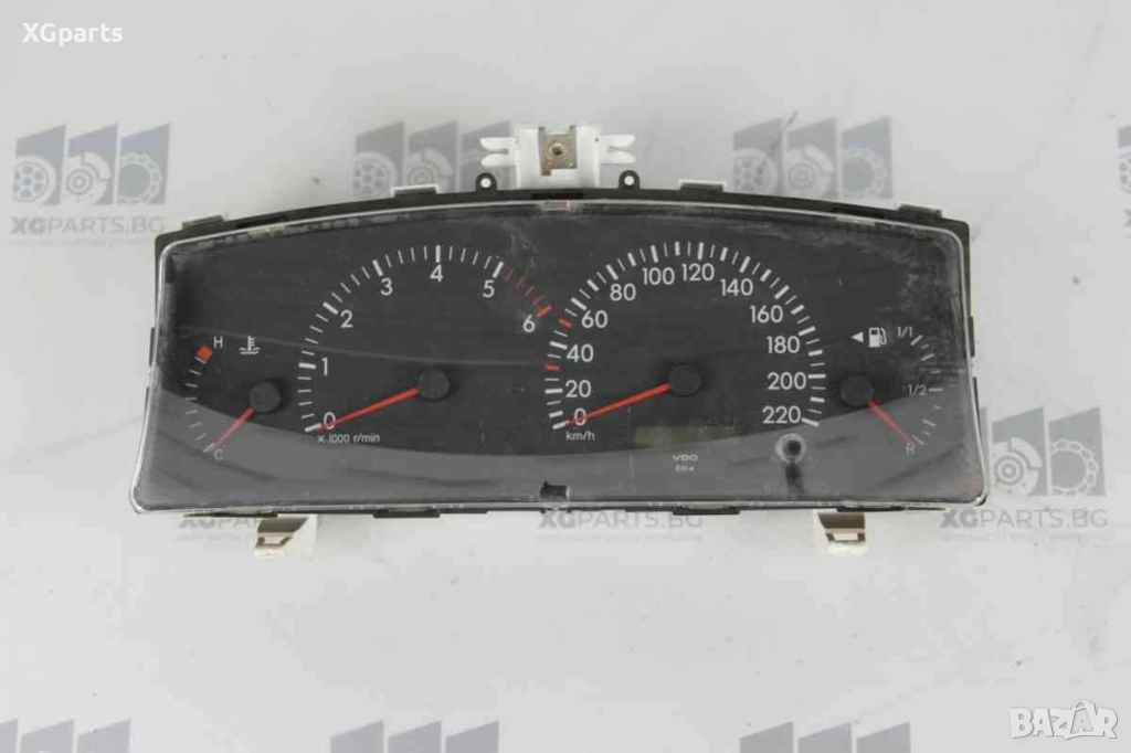 Километражно табло за Toyota Corolla E12 2.0d4d 90к.с. (2001-2007), снимка 1