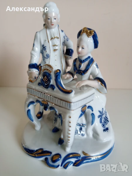 Порцеланова статуетка Маркирана ЗАЯВЕНА, снимка 1