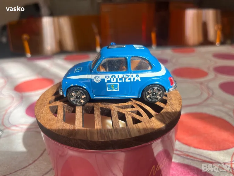 Бураго 1:43 здрав, снимка 1