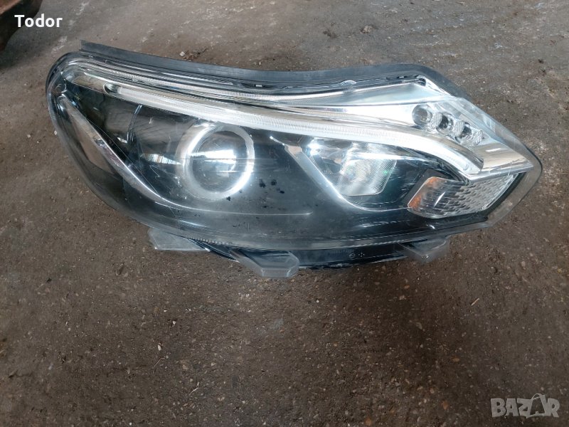 десен фар Toyota Proace LED XENON, снимка 1