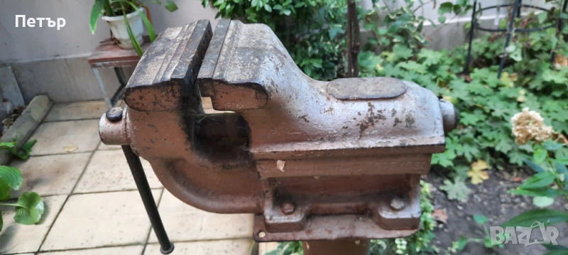 Менгеме шлосерско , снимка 1