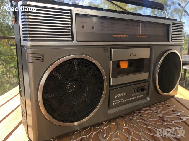 Sony CFS-65S – Обслужен-Радиокасетофон!, снимка 3 - Радиокасетофони, транзистори - 56323670