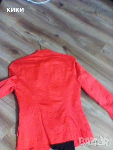 Дамско сако , снимка 16 - Сака - 41986718