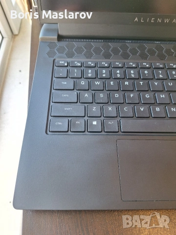 Alienware m15 R7 Gaming, снимка 12 - Лаптопи за игри - 53575881