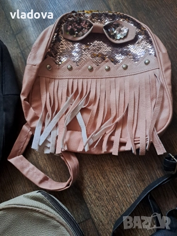 Детски нови раници 7 броя , снимка 3 - Кенгура и ранички - 51647313