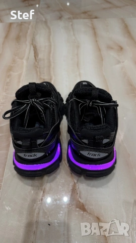 Balenciaga Track светещи, снимка 5 - Маратонки - 53536536