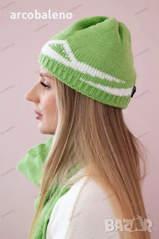 Дамски зимен комплект шапка и шал Jagna , снимка 3 - Шапки - 47810293