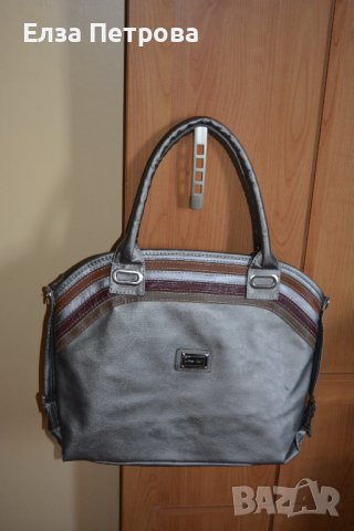 Дамски чанти, снимка 4 - Чанти - 41823757