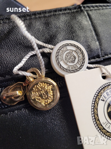 Versace Jean's Couture естествена кожа+ 3 прегради, снимка 7 - Чанти - 44823002