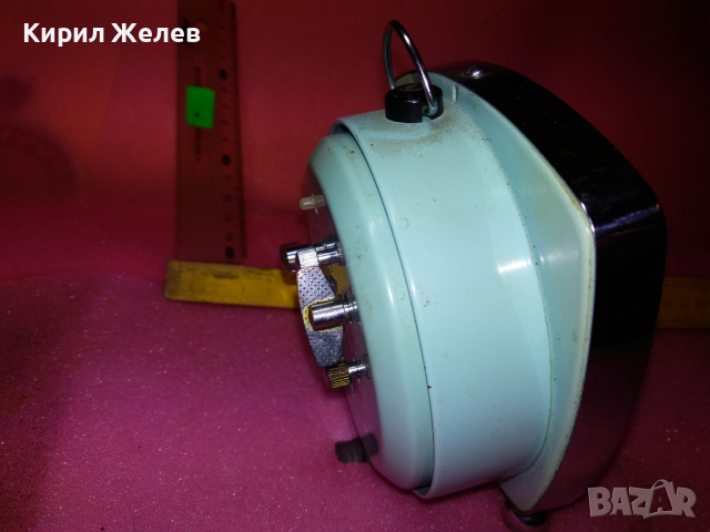 Стар КОЛЕКЦИОНЕРСКИ КИТАЙСКИ ВИНТИДЖ МОДЕЛ МЕХАНИЧЕН БУДИЛНИК НАСТОЛЕН ЧАСОВНИК 43499, снимка 8 - Антикварни и старинни предмети - 44536586