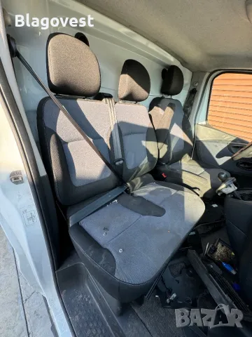 Opel Vivaro 1.6dci120hp R9M, снимка 8 - Части - 47324592