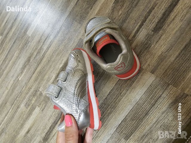 Детски маратонки Puma, снимка 5 - Детски маратонки - 41147374