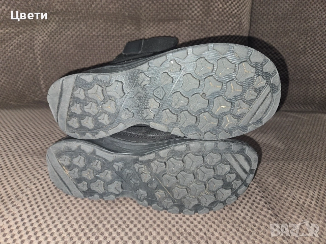 Ботуши Декатлон 38 номер, снимка 5 - Детски боти и ботуши - 52929988