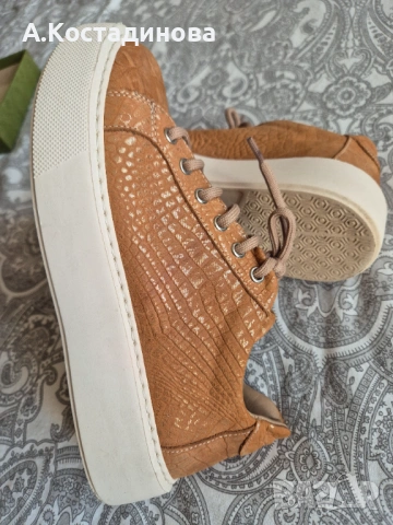 Aquamarine дамски кецове/сникърси 39 номер, снимка 4 - Дамски ежедневни обувки - 53641439