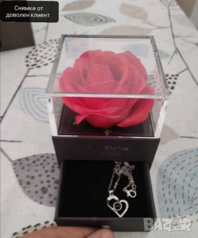 Луксозна кутия с роза и колие с прожекция за подарък , снимка 7 - Други - 41736883