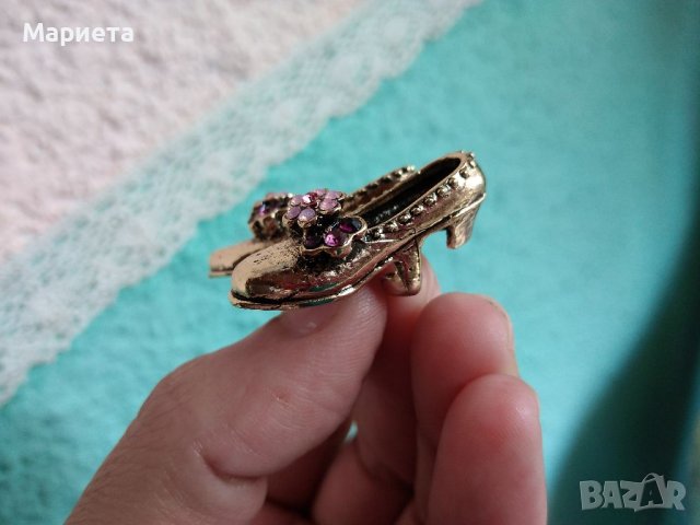 Брошка Обувки Кокетна Метална Брошка , снимка 7 - Други - 41349300