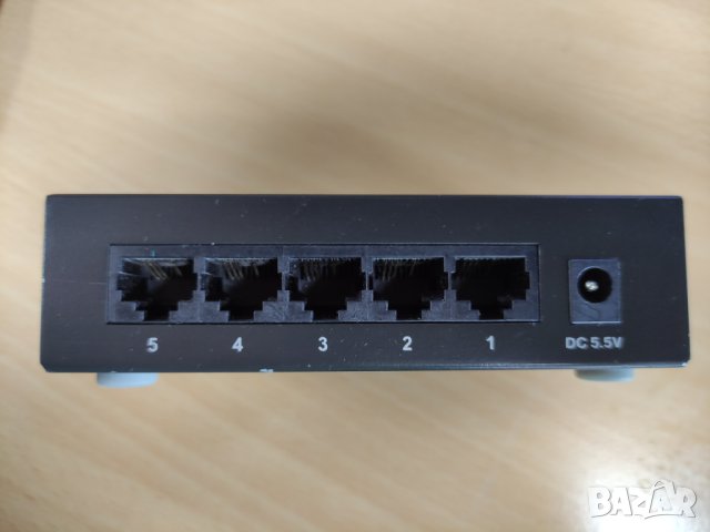 100mbit switches 4-8 ports, суичове 4-8 порта ASUS, TP-LINK, D-LINK, снимка 3 - Суичове - 41851220