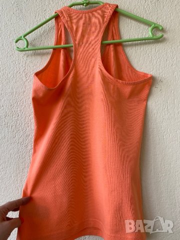 Нов спортен потник Adidas —  XS, снимка 2 - Потници - 41023326