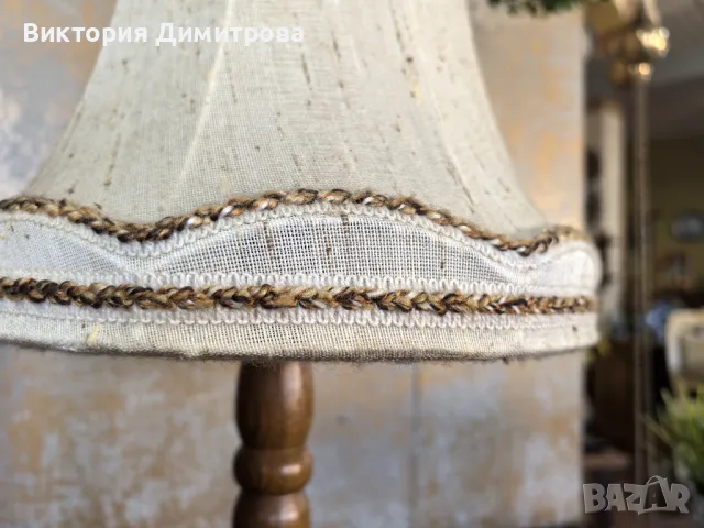 Настолна лампа, снимка 3 - Настолни лампи - 48626101