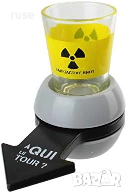 НОВА! Алкохолна въртележка игра с чашка шот, снимка 4 - Други игри - 53438804