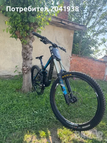 Giant Glory 27.5 Carbon 2019 DH– Downhill велосипед MTB, снимка 4 - Велосипеди - 56150198