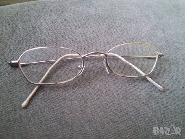 Метални рамки за диоптрични очила финни